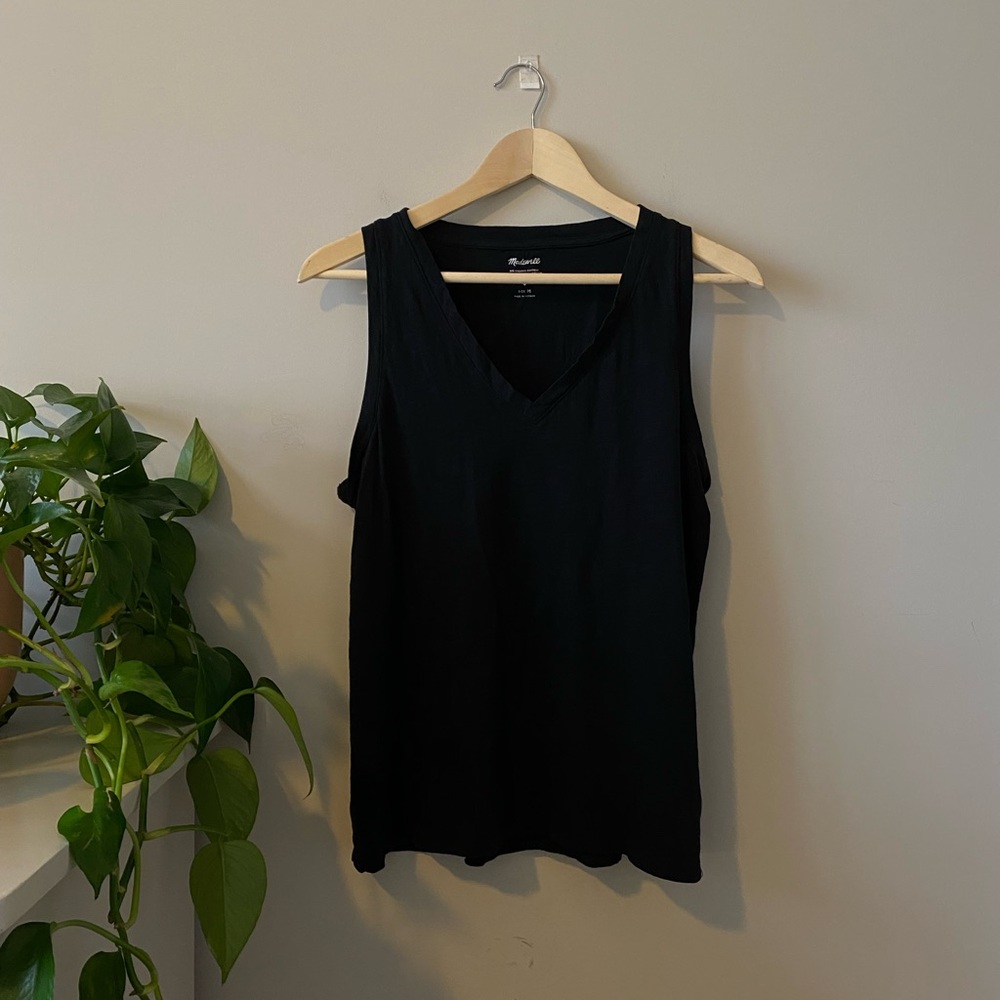 Madewell Whisper Cotton V-Neck Tank; M